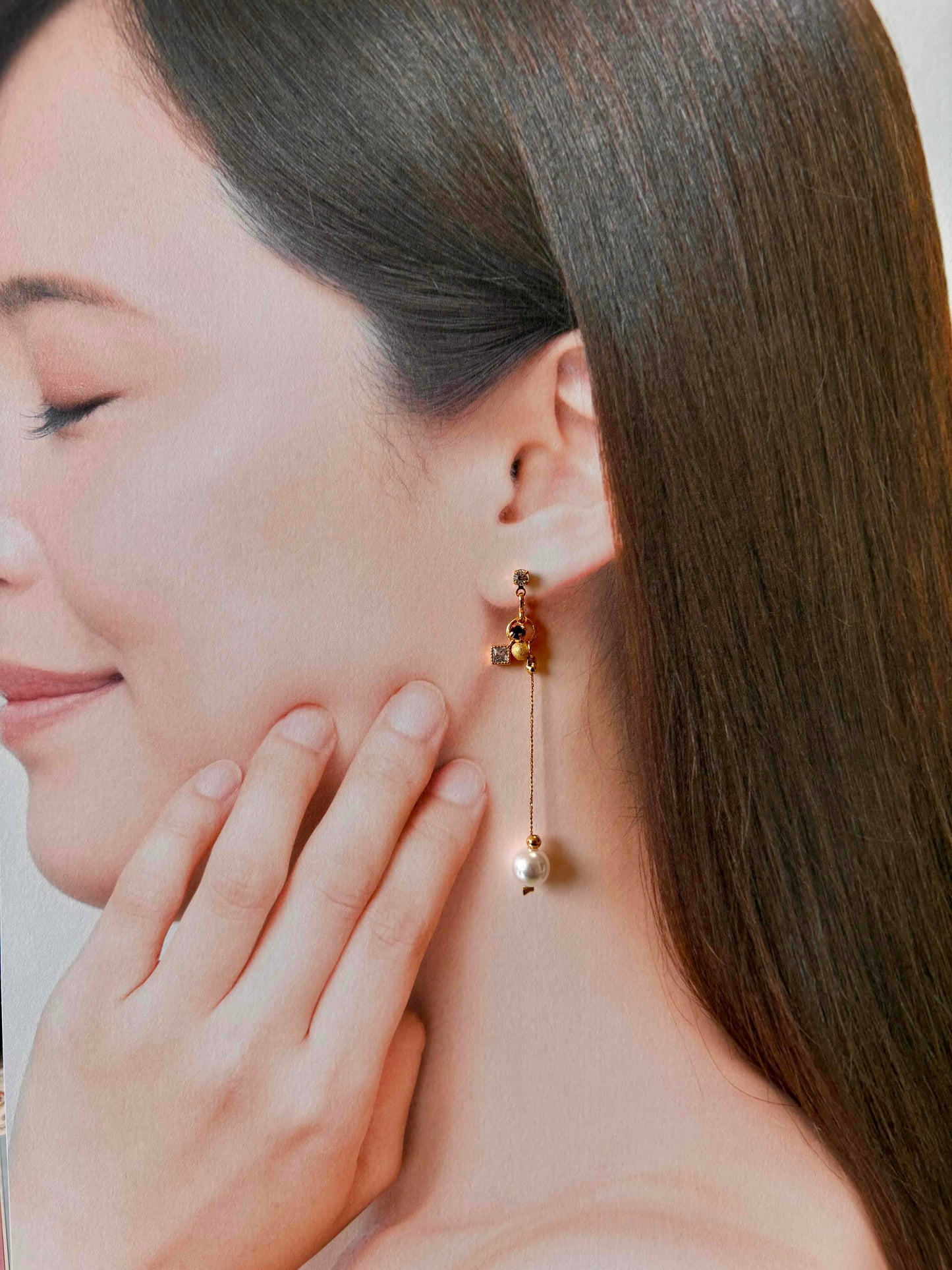 パールストーンピアス