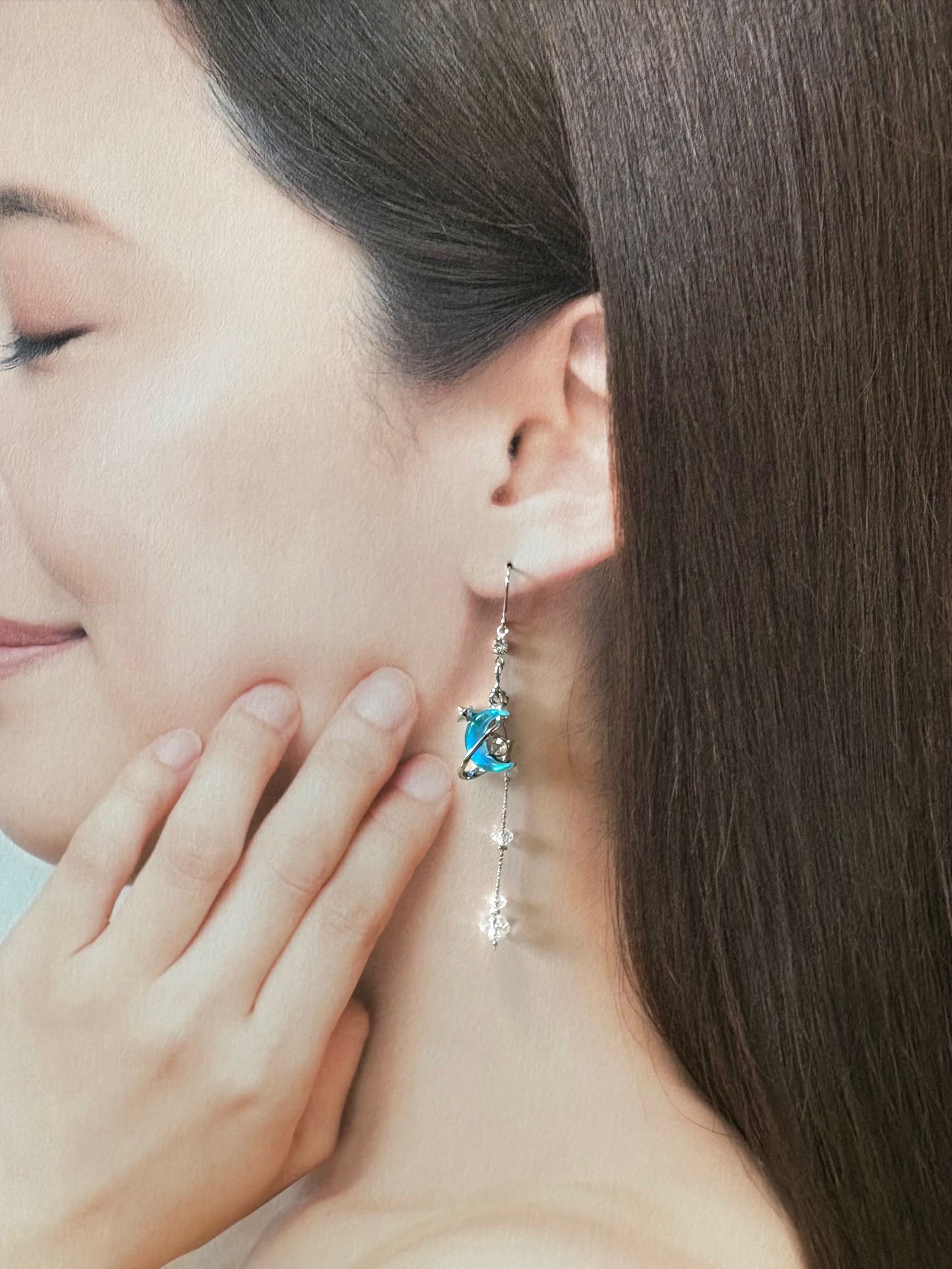 月ピアス